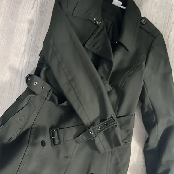 Fall/Spring olive green peacoat - Picture 4 of 8